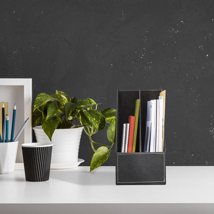 Magazine collector with 2 compartments