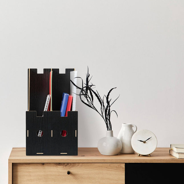 Magazine collector with 2 compartments for DIN A4