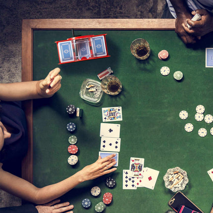 Manual card shuffler