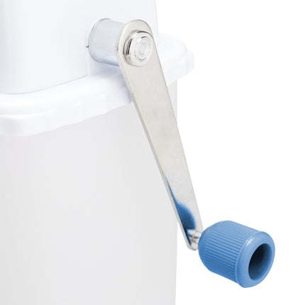 Manual ice crusher