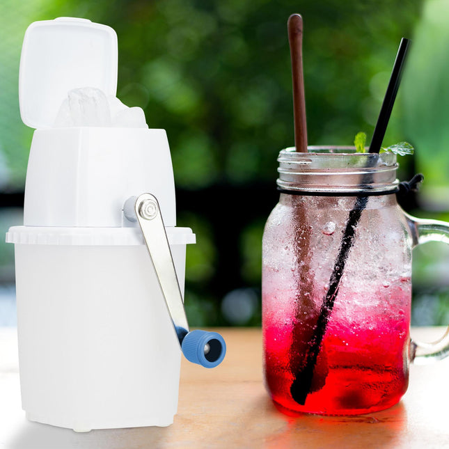 Manual ice crusher