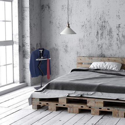 Men's valet in black and silver