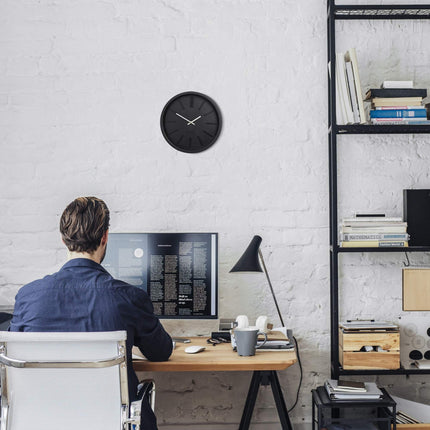 Modern wall clock