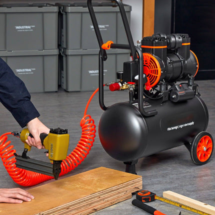 Oil-Free Air Compressor, 6.3 Gallon, 1450W, 70 dB