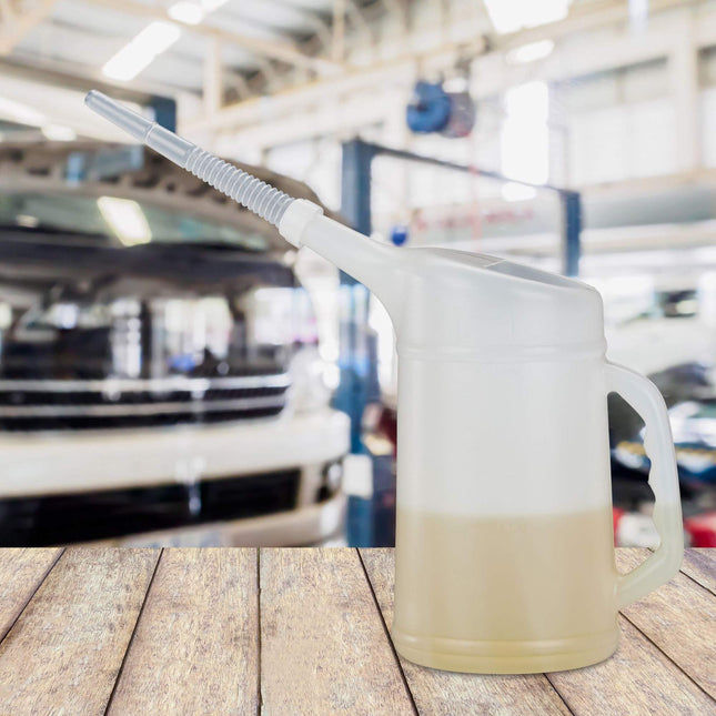 Oil jug with filler neck