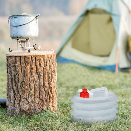 Oval collapsible capsules in a set of 4