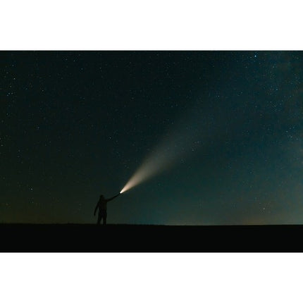 P70 USB Flashlight L23441
