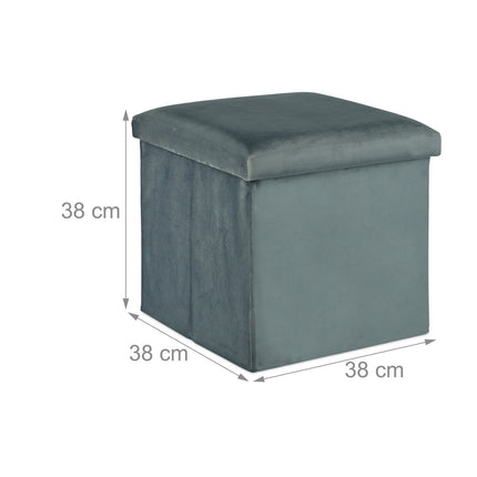 Pallet with storage space