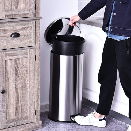 30L pedal container in stainless steel with soft-closing lid