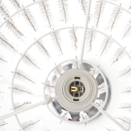 Pendant lamp with crystals