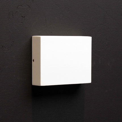 Per II Wall light LED IP54 3000K 6W 430lm White