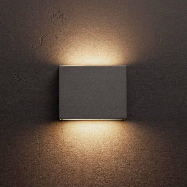 Per II Wall luminaire LED IP54 3000K 6W 430lm Anthracite
