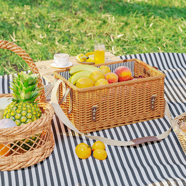 Willow picnic basket for 4 with blanket & cutlery set