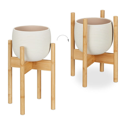 Plant stand in a set of 3