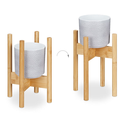 Plant stand in a set of 3