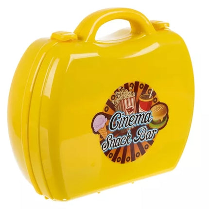 Plastic mass in a Kruzzel 23202 suitcase