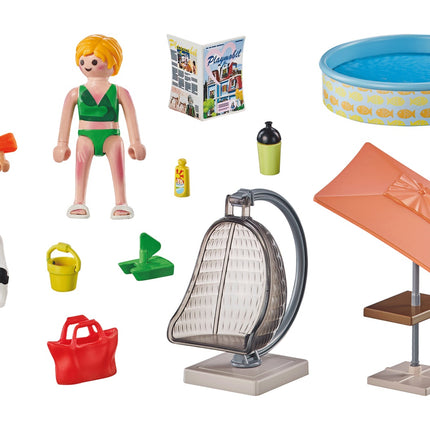 Playmobil City Life Splashing Fun In The Garden 71476