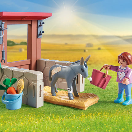 Playmobil Country Farmyard Vet 71471