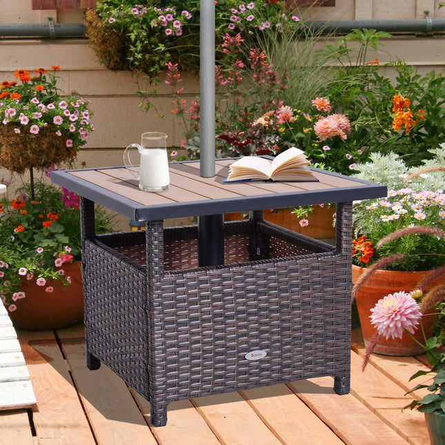 Brown patio table in poly rattan with umbrella stand, 55.5 cm