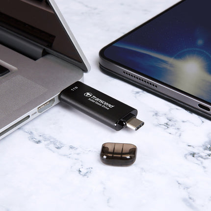 Portable SSD ESD310C USB-C 256 GB (R1050/W950) Black