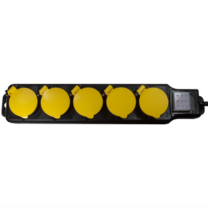 Power outlet 5-way Outdoor use with switch IP44