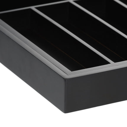 Pull-out cutlery tray