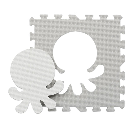 Puzzle mat with animal motifs