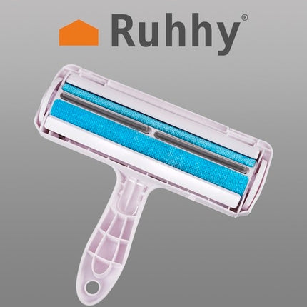 Roller / brush for cleaning clothes