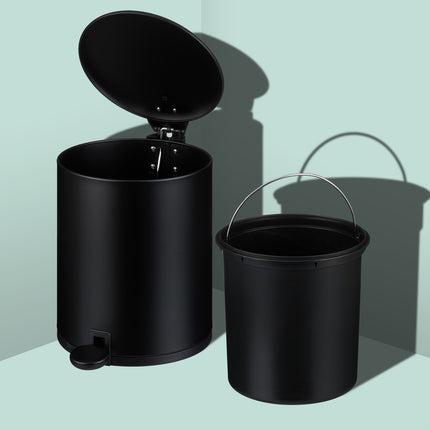 Round cosmetic container 5 l