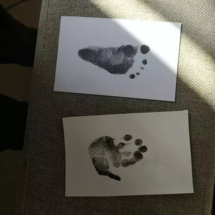 Ruhha baby's hand/footprint 20586