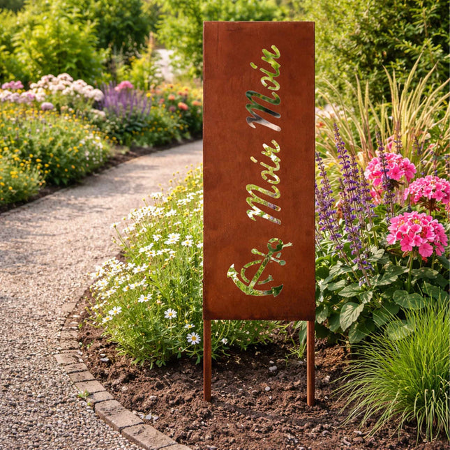 Rust-Patina Decorative Garden Stake – Weatherproof Ornament