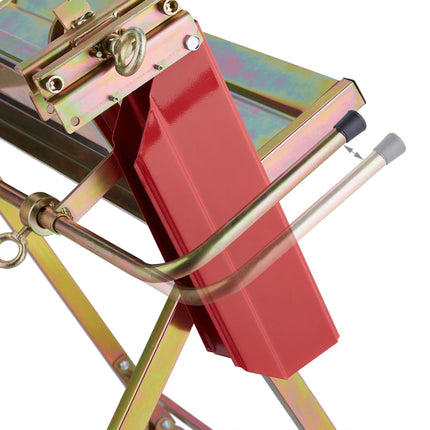 Saw stand with chainsaw holder
