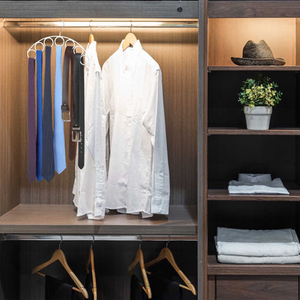 Scarf holder with 7 rings