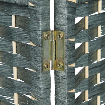 Screen wall with 3 panels