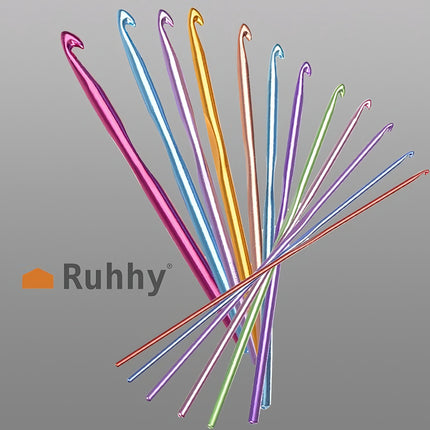 Set of 12 crochet hooks.