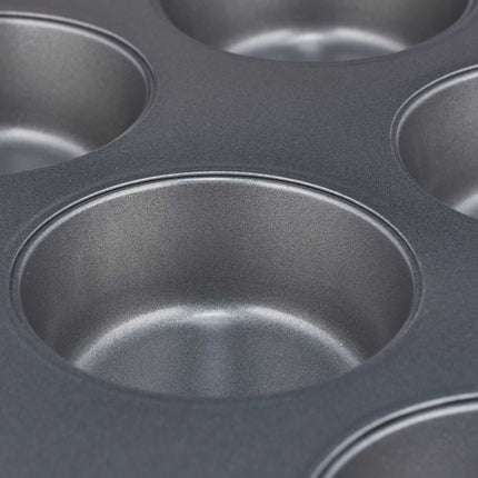 Set of 12 muffin tins in a set of 2