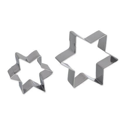 Set of 36 cake tins