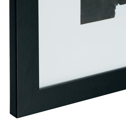 Set of 7 picture frames