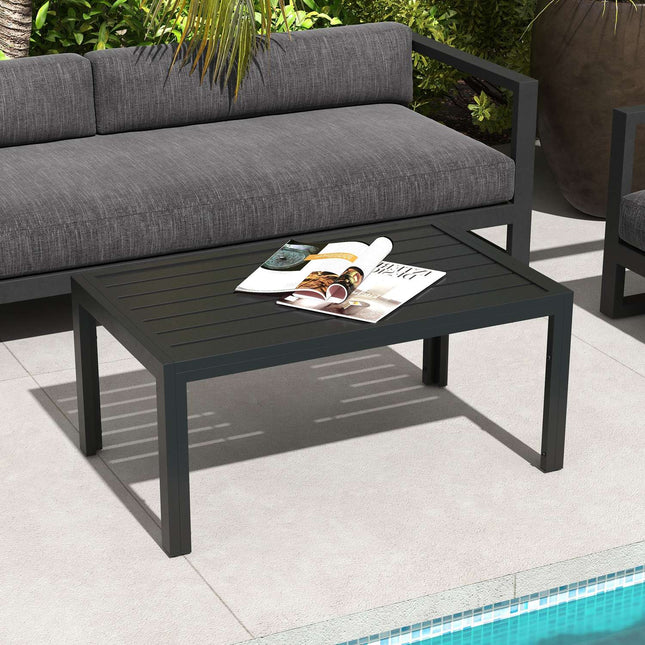 Rectangular outdoor table in steel - weatherproof, easy to maintain