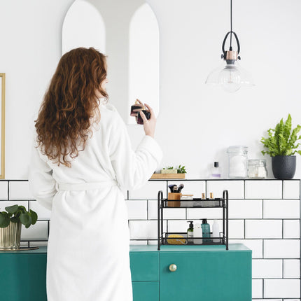 Spice shelf with 2 metal shelves
