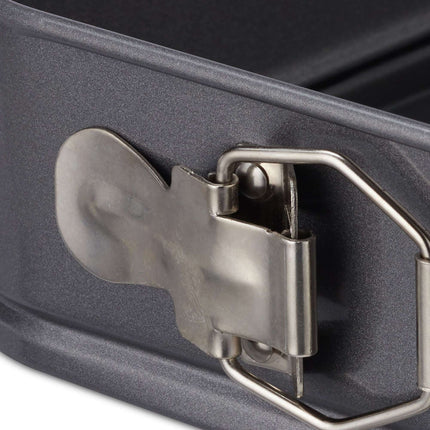 Square baking tins set of 3