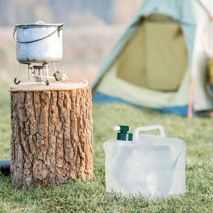 Square collapsible capsules in a set of 4