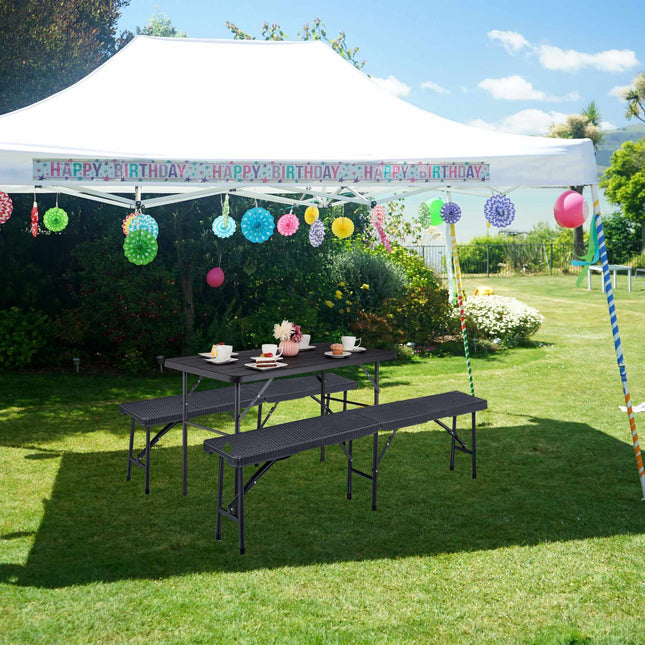 Vierkante tuintafel in houtlook