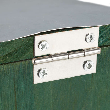 Squirrel feeder Metal roof