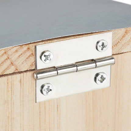 Squirrel feeder Metal roof