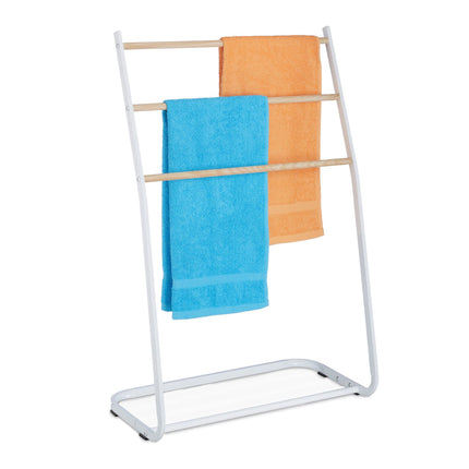 Standing towel hanger in metal