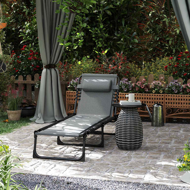 Folding deck chair with cushion & adjustable backrest, 120 kg limit