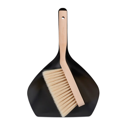 Sweeping set wood &amp; metal
