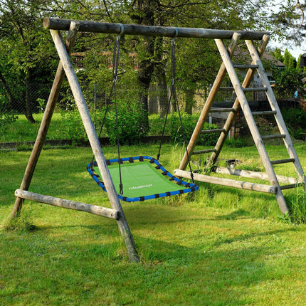 Swing with square nest in green