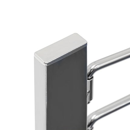 Towel hanger in chrome